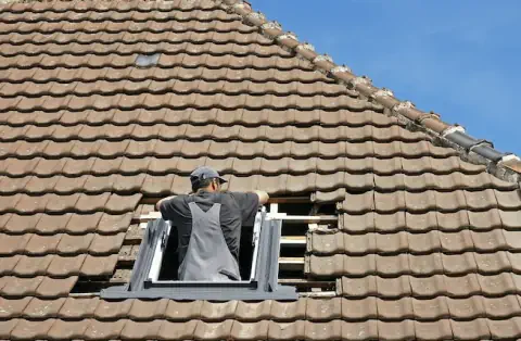 Pose de velux - Val-de-Livenne